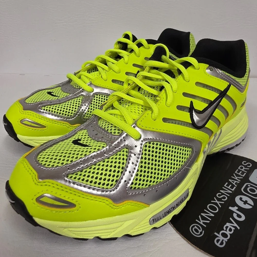 Nike Air Pegasus 2005 Volt Metallic Silver HQ1675 700 Women's Size 9.5/Men's 8